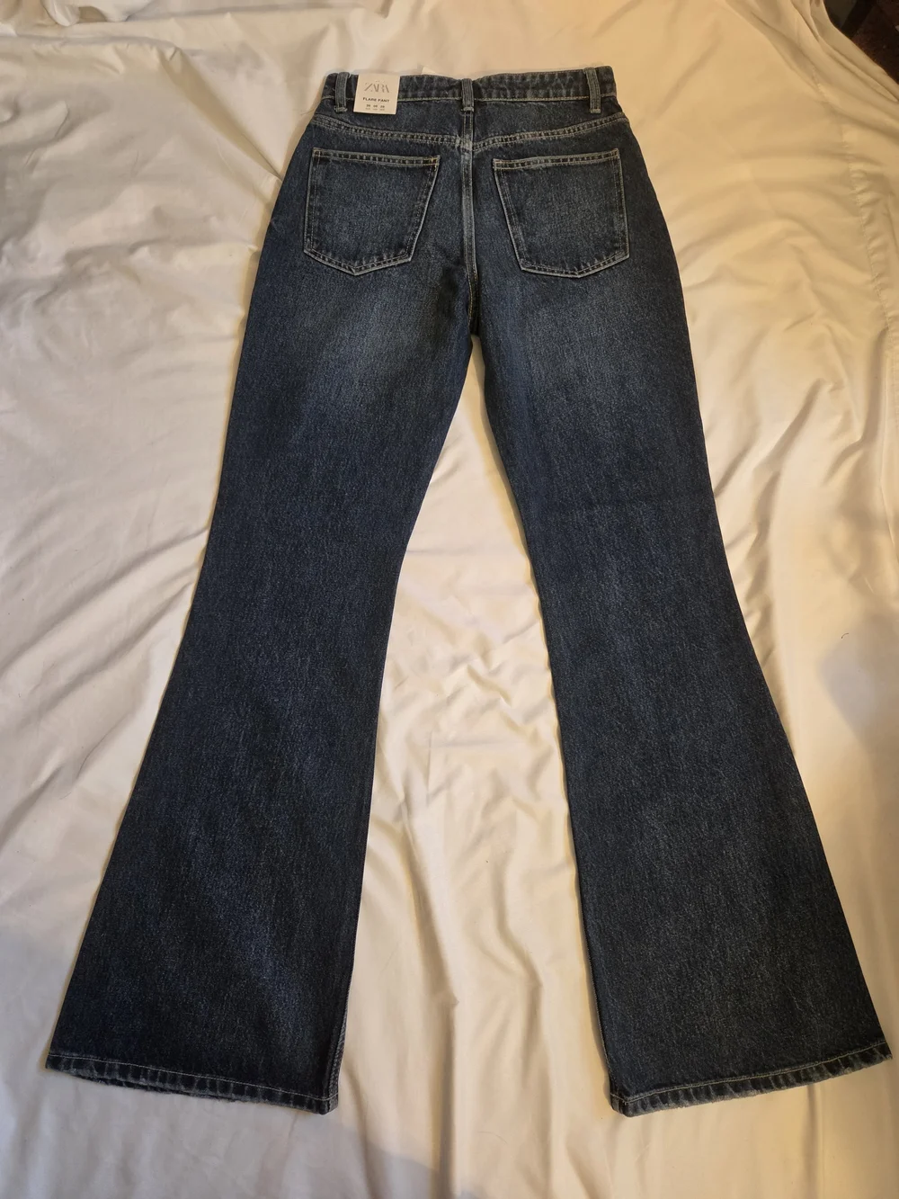 ZARA High-Rise Dark Blue Wide-Leg Women's Jeans